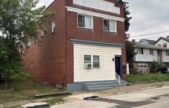 812 Indiana Avenue