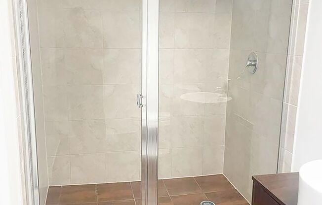 Studio, 1 bath, 962 sqft, $3,150, Unit Unit 705