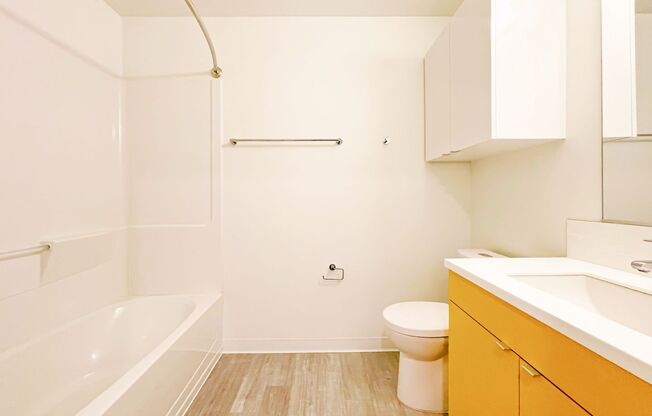 Studio, 1 bath, 439 sqft, $1,850, Unit 712