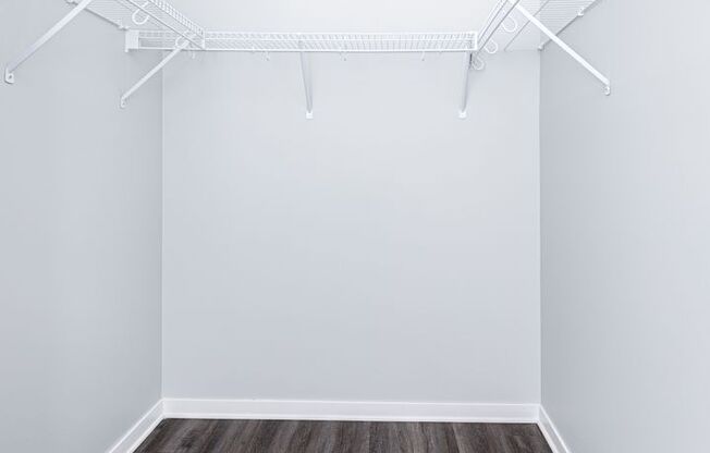 1 bed, 1 bath, 703 sqft, $1,565, Unit 3 - 357