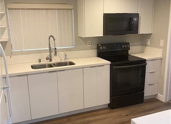 2 beds, 2 baths, 1,144 sqft, $3,499, Unit 103