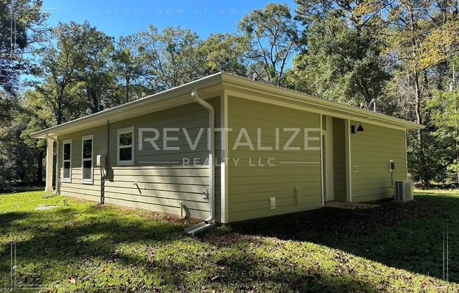 2 beds, 2 baths, $1,200