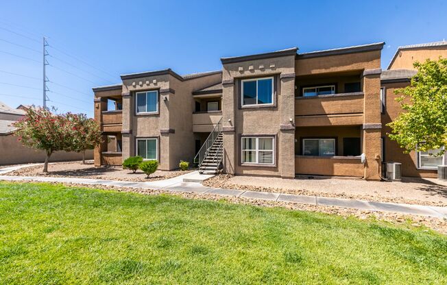 2 beds, 2 baths, $1,475, Unit UNIT 2118