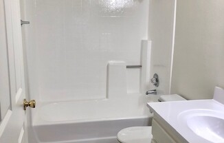 Studio, 1 bath, 500 sqft, $1,395, Unit 0214