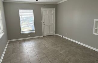 3 beds, 1 bath, $1,495