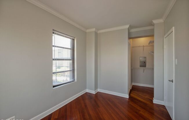 1 bed, 1 bath, $1,650, Unit 807