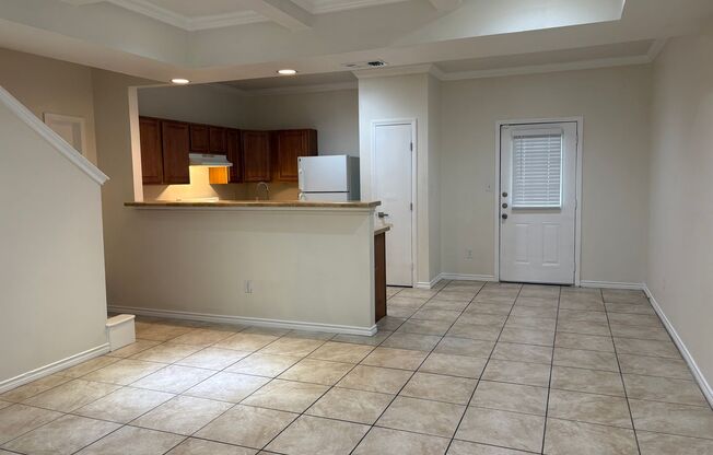 Newly Renovated Town-home- Northwest San Antonio