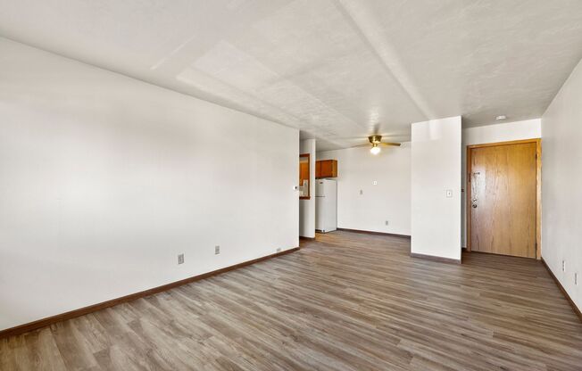 Studio, 1 bath, $999.99, Unit 1121-11