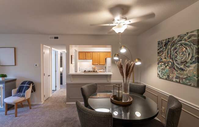This is a photo of the dining area in the 822 square foot, 2 bedroom, 1 bath floor plan at Village East Apartments in Franklin, OH.