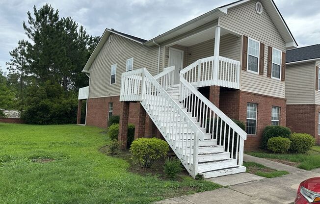 226 Magnolia Plantation Court --Longgrear