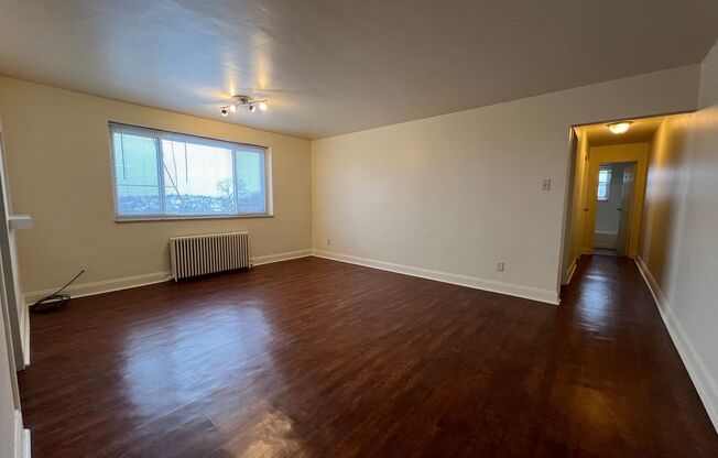 (640) Southcrest Heights Apartments