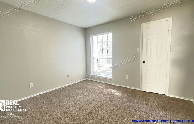 2 beds, 1 bath, 823 sqft, $974, Unit 323