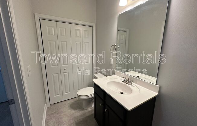 238 HUGH SHELTON LOOP