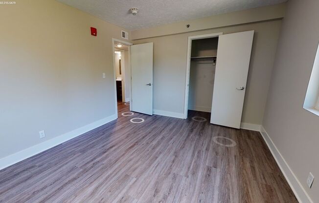 2 beds, 1 bath, $1,150, Unit #16