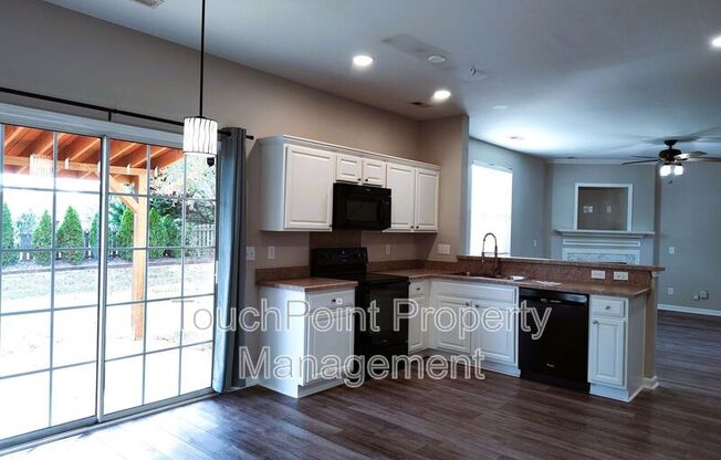 16127 CIRCLEGREEN DR