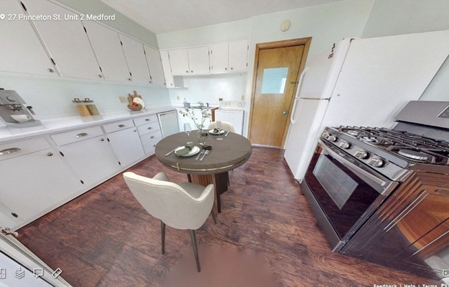 4 beds, 1 bath, 1,900 sqft, $4,300, Unit 2