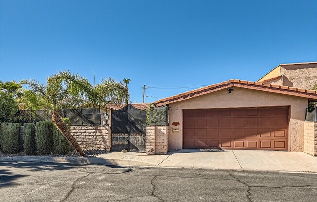 3415 VILLA HERMOSA DR
