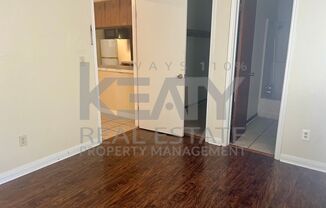 1 bed, 1 bath, 500 sqft, $575, Unit D