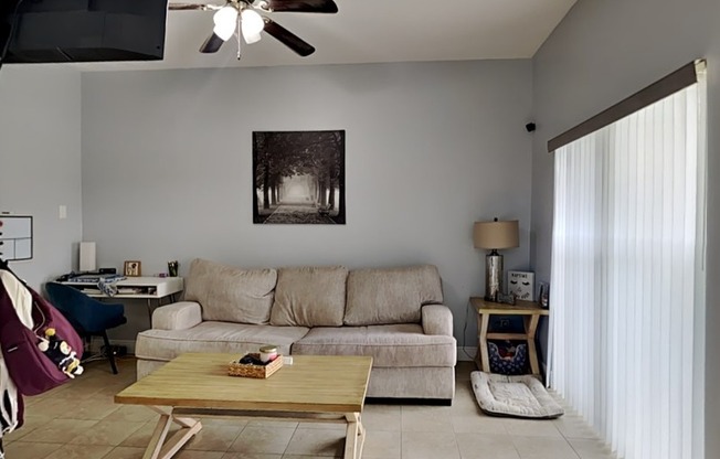 16583 CEDAR CREST DR