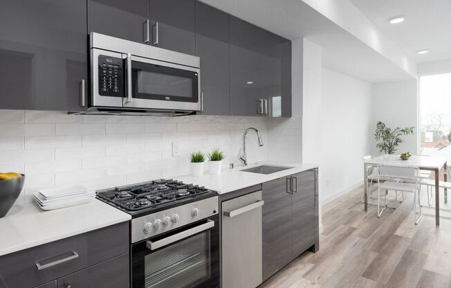 1 bed, 1 bath, 516 sqft, $1,995, Unit 406