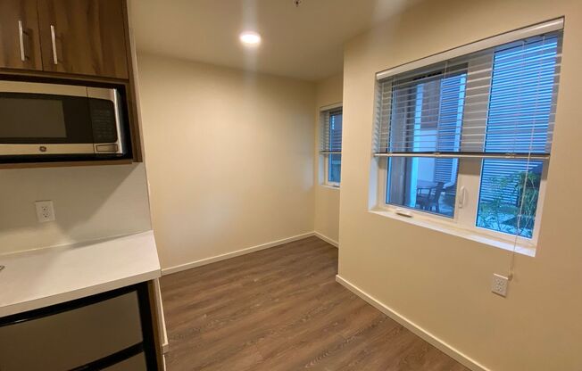 Studio, 1 bath, 178 sqft, $1,099, Unit 228-MFTE