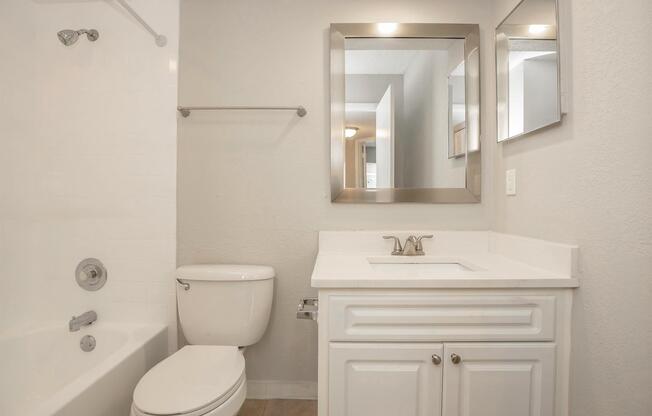 2 beds, 2 baths, 1,100 sqft, $2,034