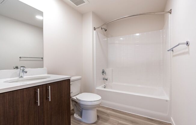 1 bed, 1 bath, 578 sqft, $1,670, Unit 611