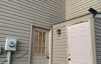 3 beds, 2 baths, 1,250 sqft, $1,500