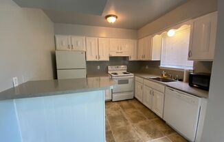 2 beds, 2 baths, $995