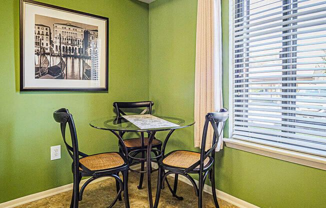 Dining Room at The Lakes, Pennsylvania, 18104