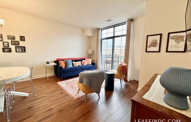 1111 25TH ST NW #714