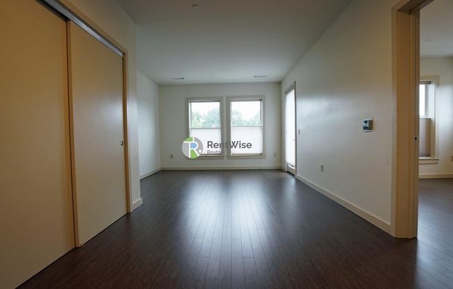 2 beds, 2 baths, 1,000 sqft, $4,220, Unit 301