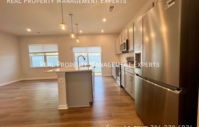 3115 HUTTON GDNS LN