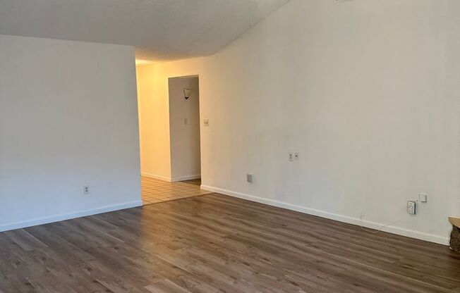 ADORABLE 2/2 Home! Beautiful Upgrades!!  *Please Read Entire Ad For Viewings*