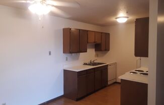 2 beds, 1 bath, 926 sqft, $925, Unit 206