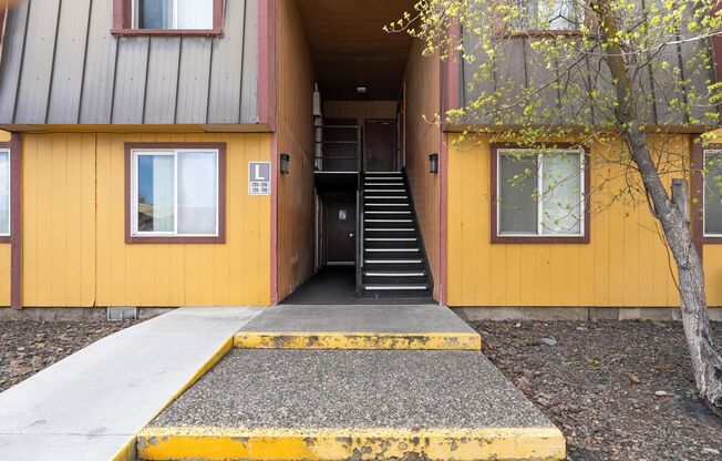 1 bed, 1 bath, 575 sqft, $1,089, Unit D202