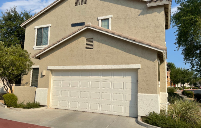 891 S PORTER CT