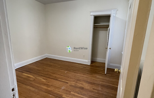 1148 COMMONWEALTH AVE
