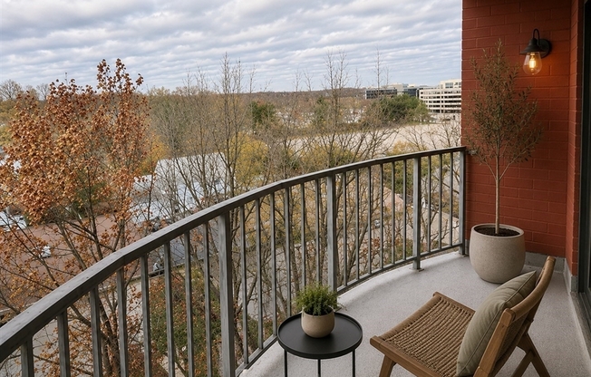 1 bed, 1 bath, 765 sqft, $2,050, Unit 707