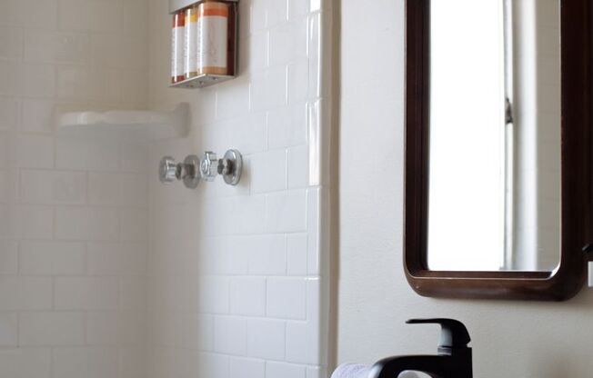 Studio, 1 bath, 275 sqft, $2,199, Unit 402