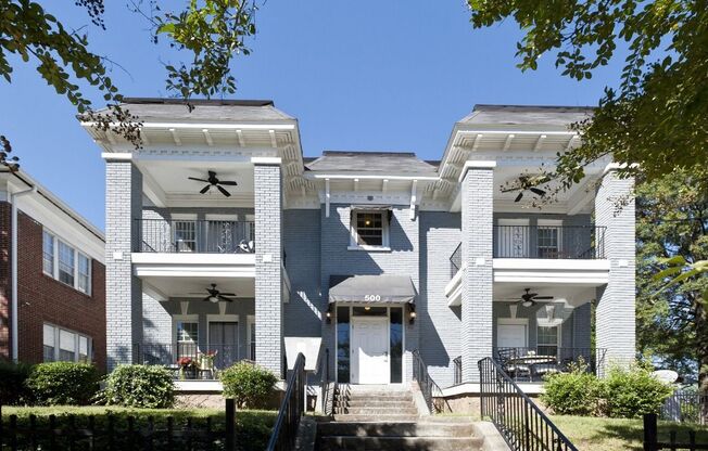 500 PKWY DR NE