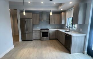 5955 Saturn St