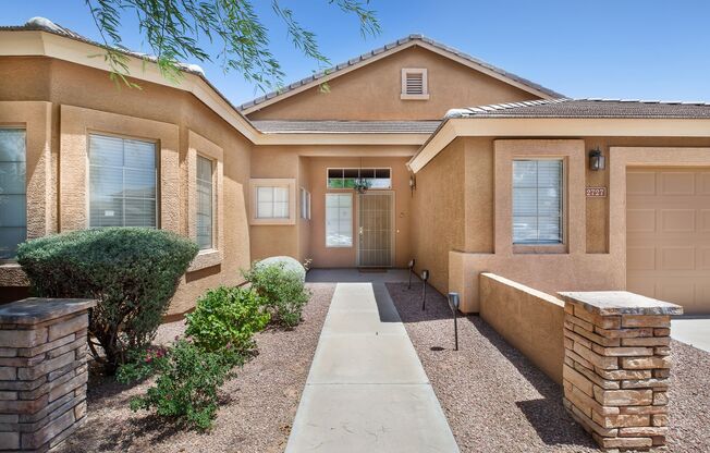3 beds, 2 baths, $2,350