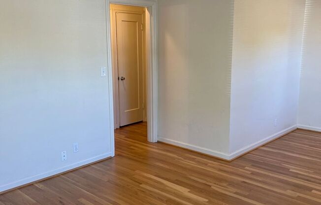 1 bed, 1 bath, $1,495, Unit 6535 - 1