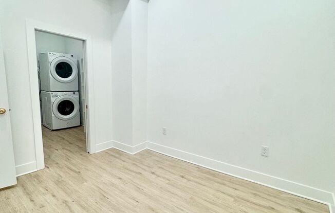 1 bed, 1 bath, 519 sqft, $1,250, Unit 304