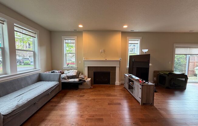 Charming Corner Lot Home | 3BD | 2.5BA | Baseline Woods | Great Location!