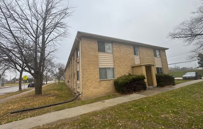 4100 S 51 ST