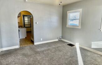 2 beds, 1 bath, 715 sqft, $1,425