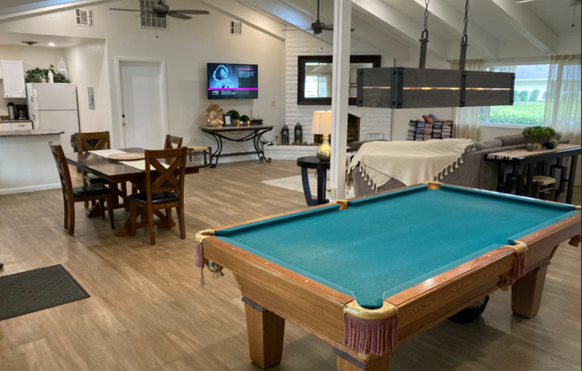 1 bed, 1 bath, 550 sqft, $1,295, Unit 37