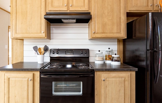 800 KING RICHARD DR